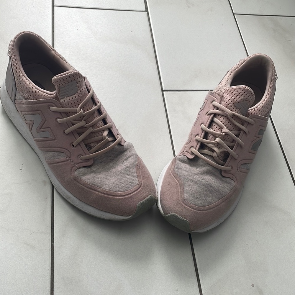 New balance pink Rev Lite size 7.5